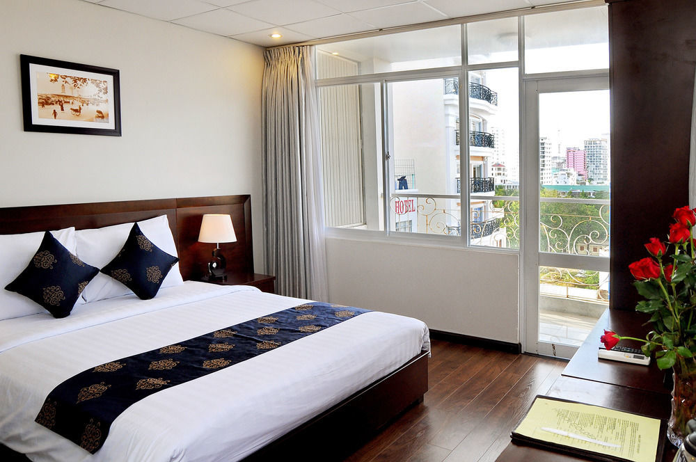 Bella Begonia Hotel Nha Trang Exterior photo