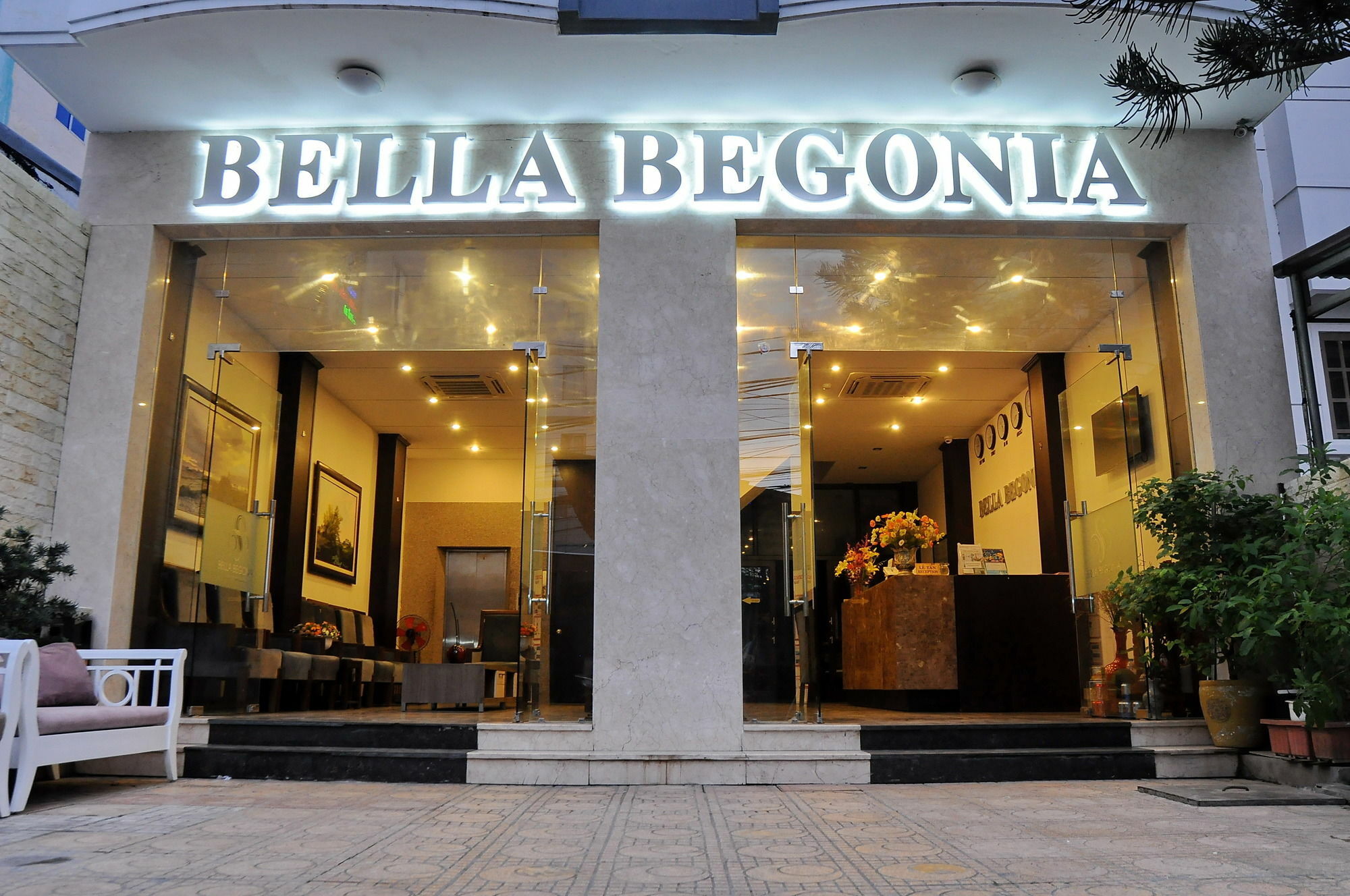 Bella Begonia Hotel Nha Trang Exterior photo